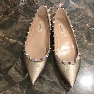 Valentino flat shoes